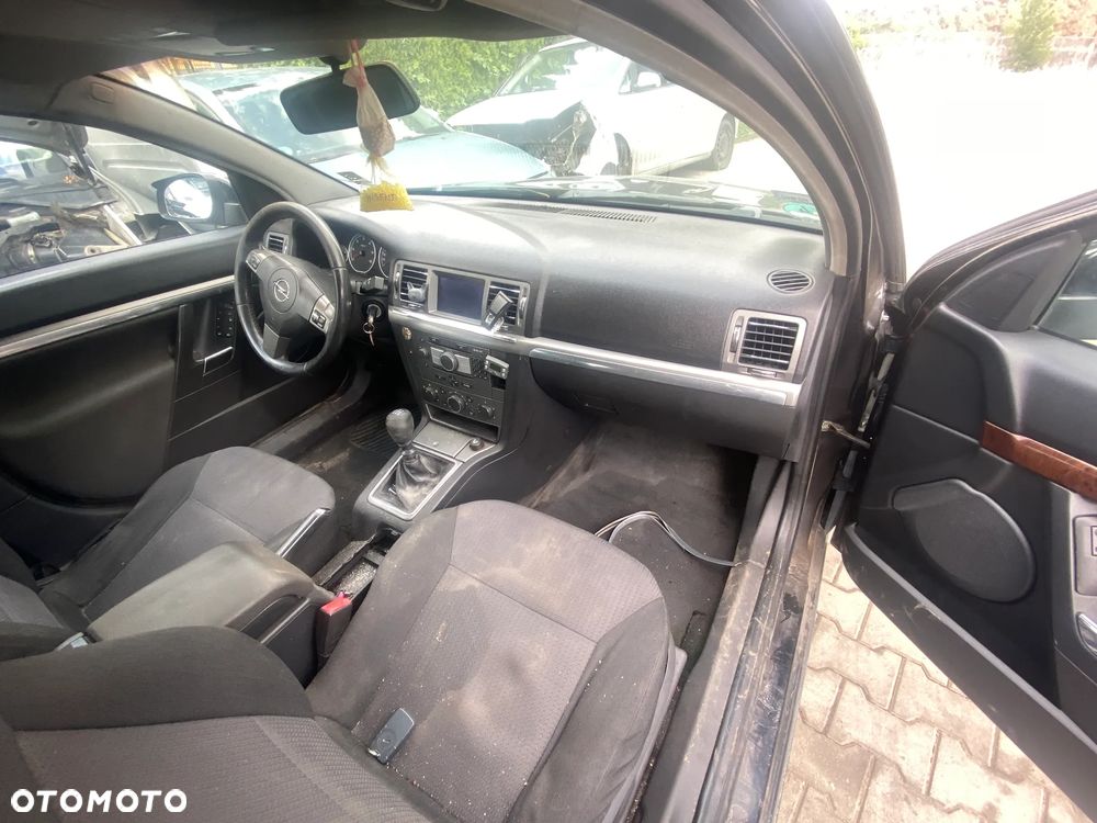 Opel Vectra C LIFT 1,9 CDTI na części - 6