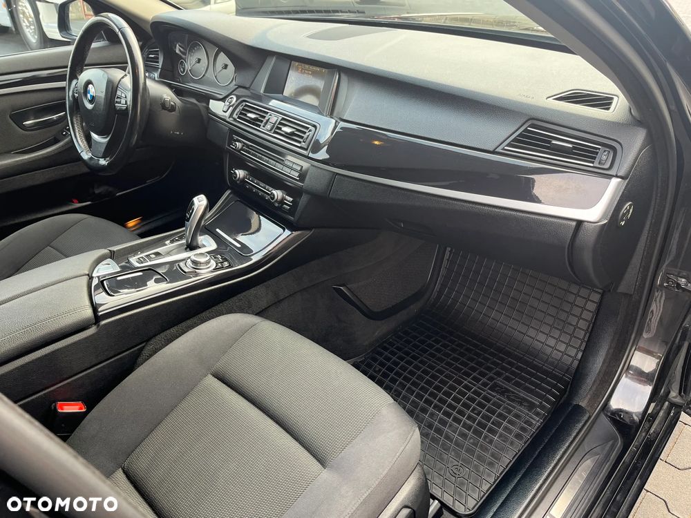 BMW Seria 5 - 17
