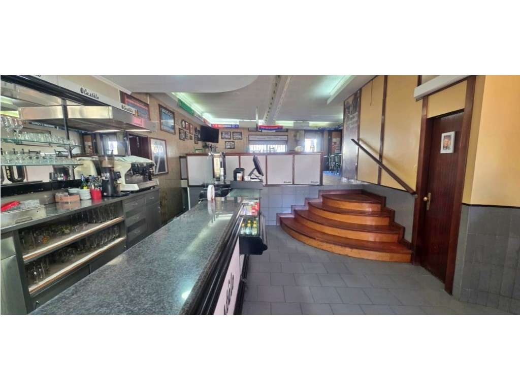 Café/Snack Bar para Trespasse - Centro do Castêlo da Maia - Grande imagem: 3/14