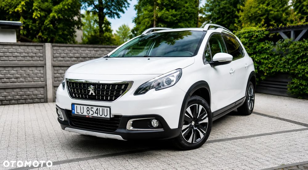Peugeot 2008 1.2 Pure Tech Style S&S - 1