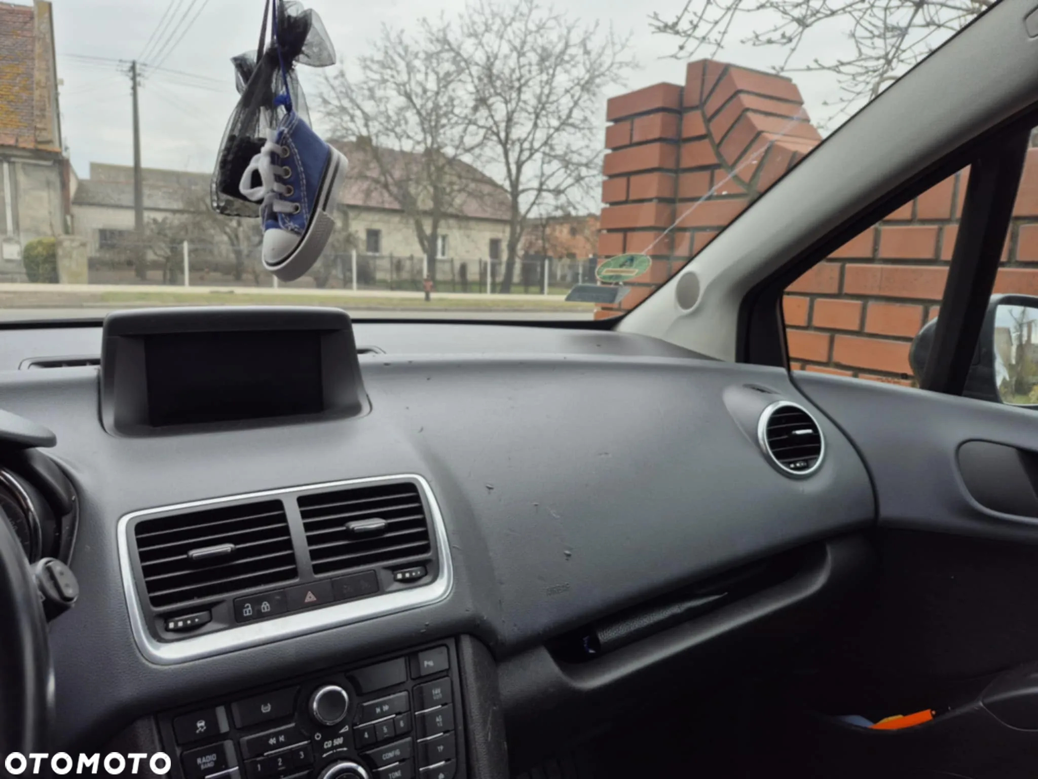Opel Meriva - 11