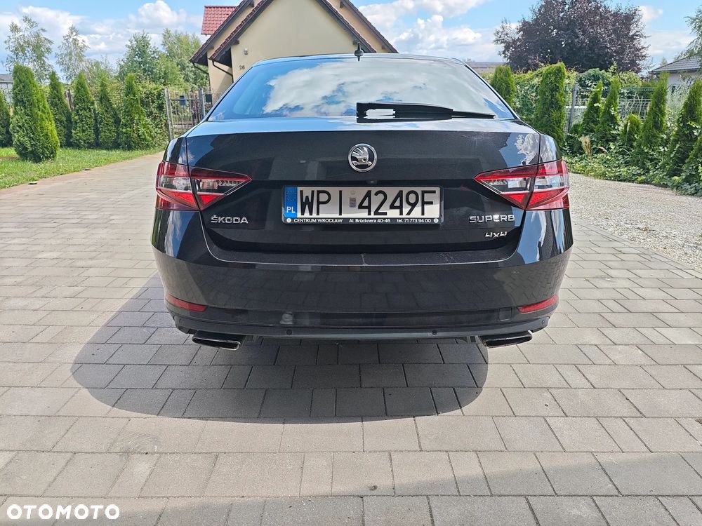 Skoda Superb 2.0 TSI 4x4 Sportline DSG - 7