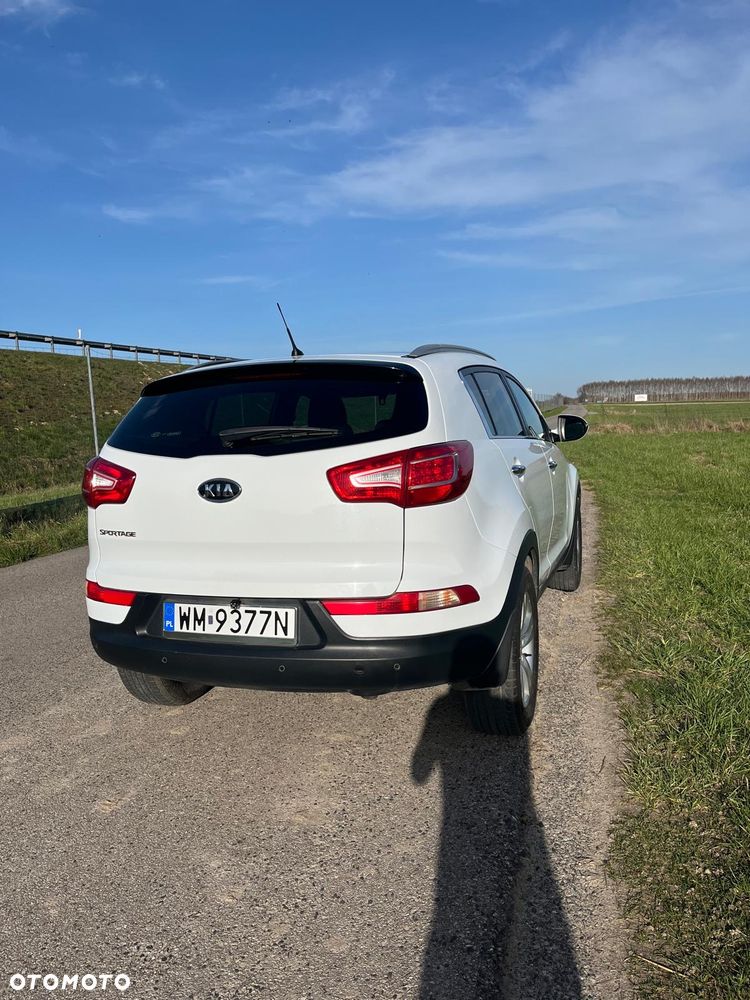 Kia Sportage 2.0 L - 3