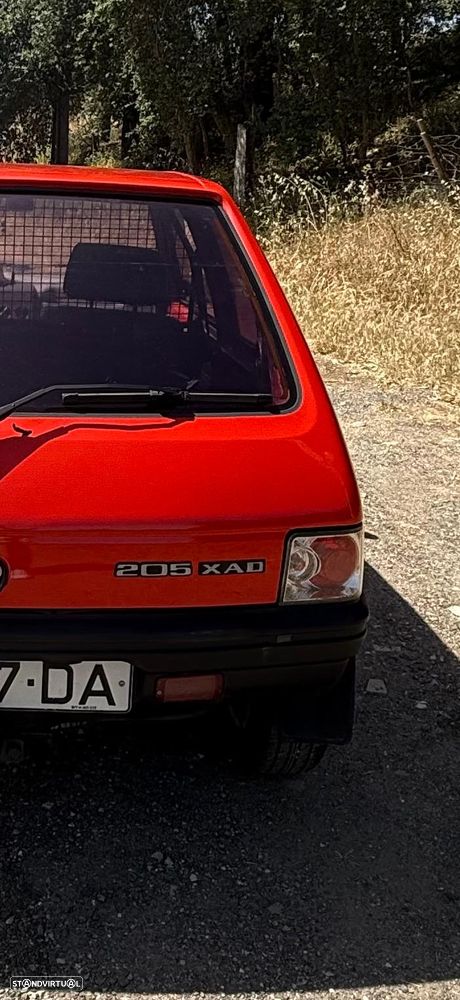 Peugeot 205 - 3