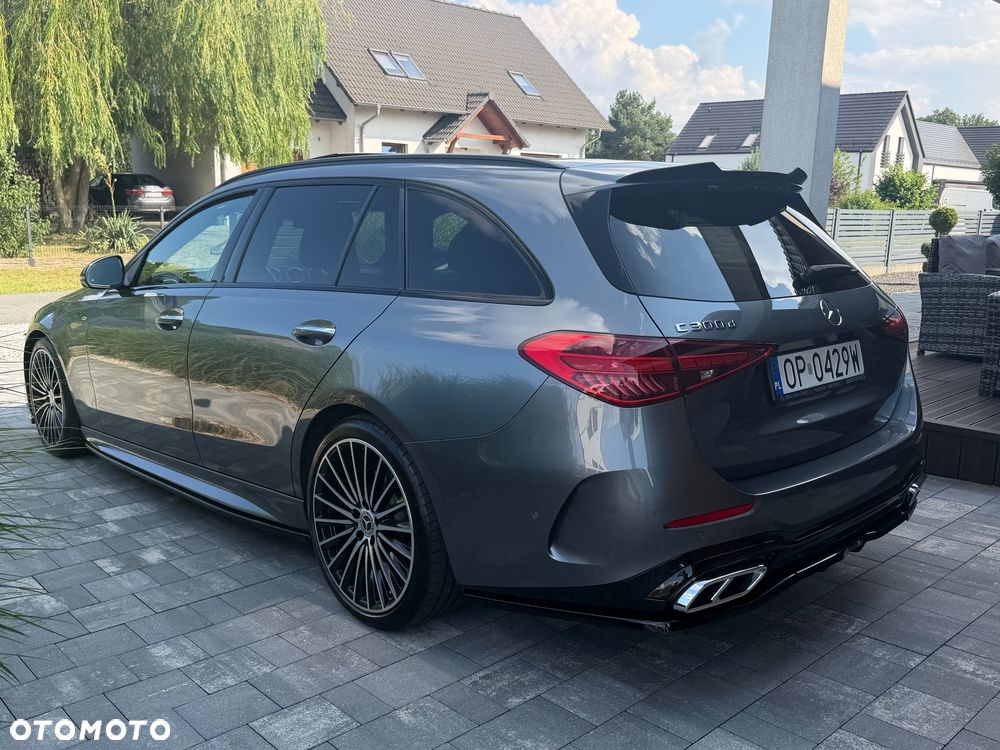 Mercedes-Benz Klasa C 300 d mHEV AMG - 18