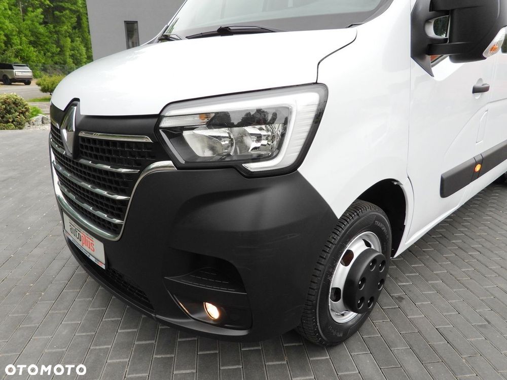 Renault MASTER FURGON BRYGADÓWKA 6 MIEJSC TEMPOMAT LEDY BLIŹNIACZE KOŁA KLIMATYZACJA  165KM - 21