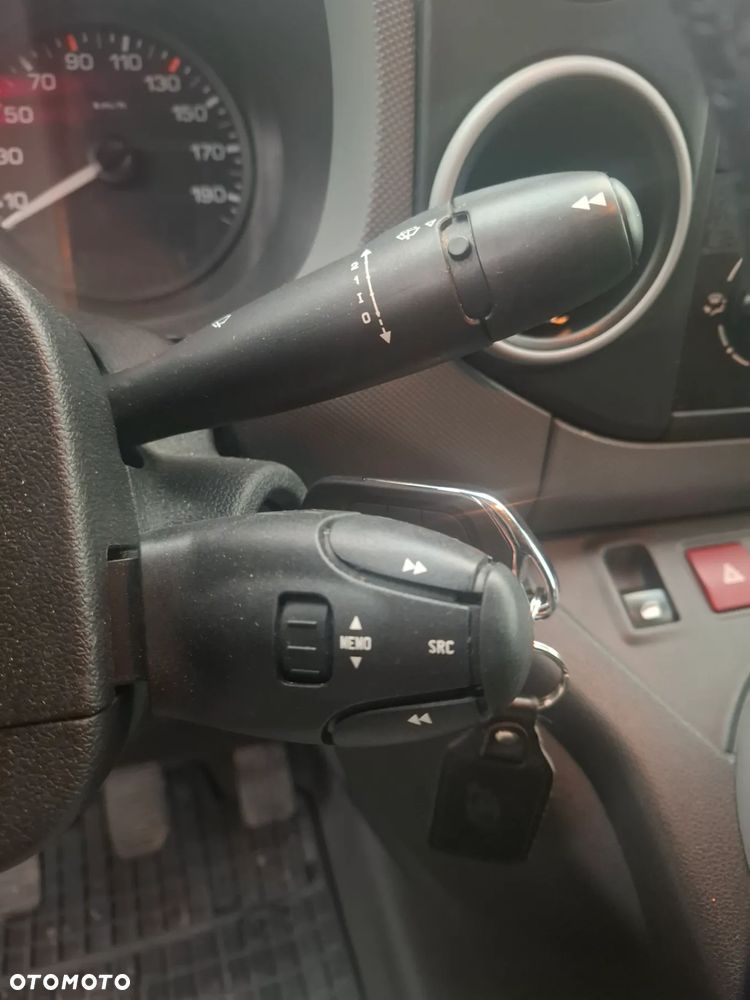 Citroën BERLINGO - 22