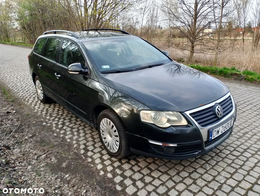 Volkswagen Passat 1.9 TDI DPF Comfortline - 1