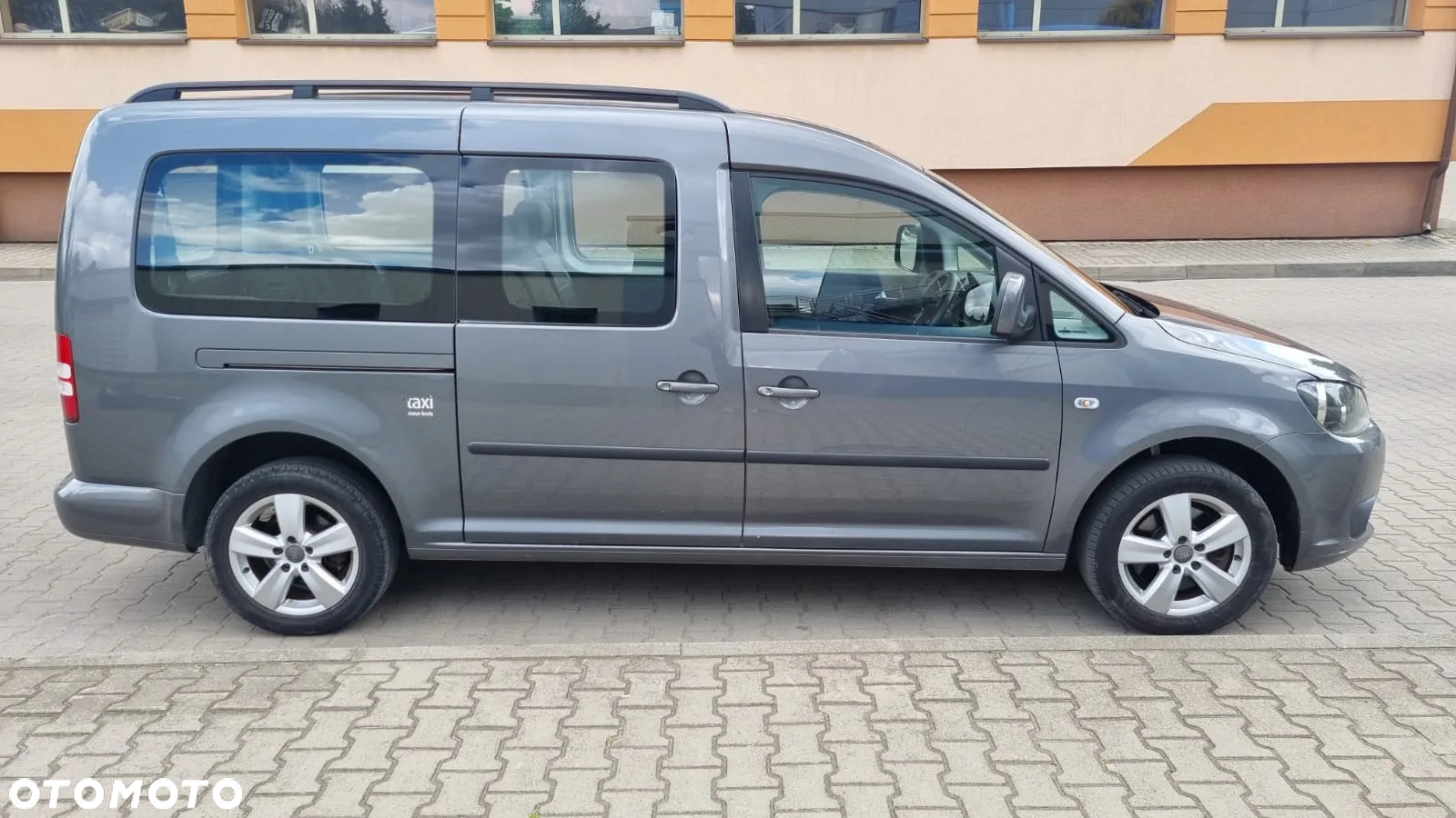 Volkswagen Caddy - 13