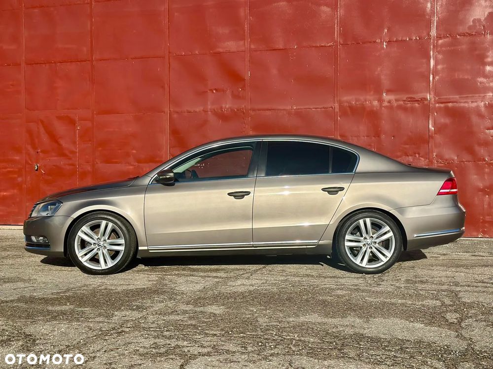 Volkswagen Passat 1.8 TSI BMT Highline - 4