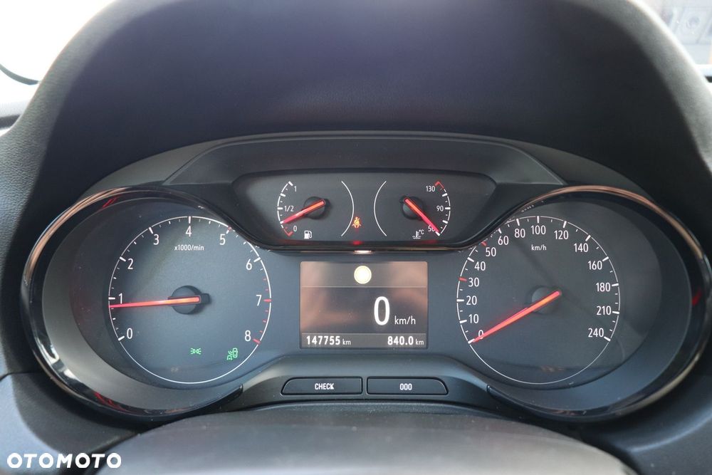 Opel Grandland X 1.5 CDTI Enjoy S&S - 19