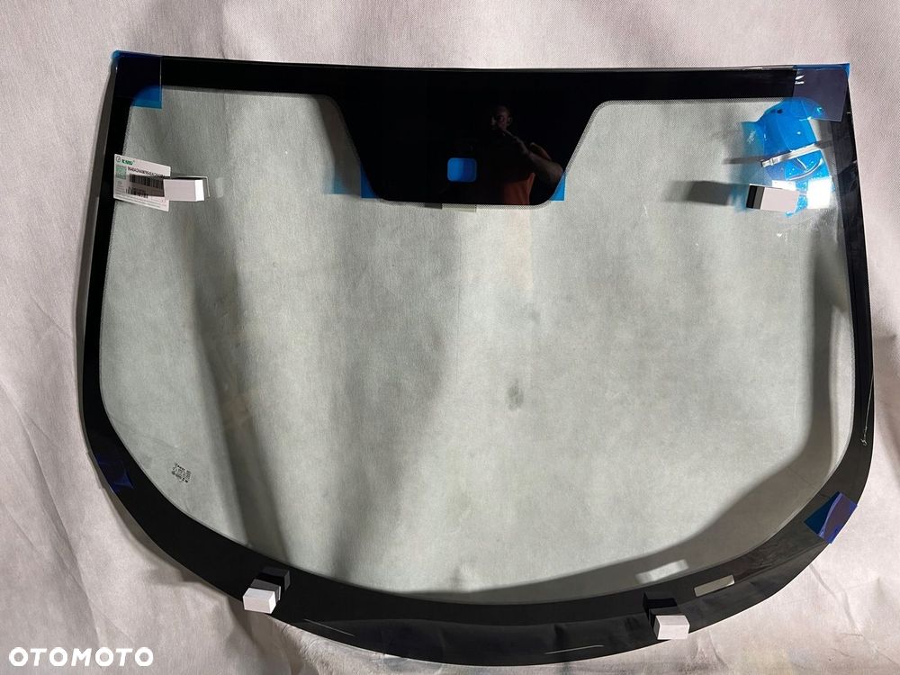 MCLAREN MP4-12C 2D COUPE / SPIDER SZYBA PRZEDNIA SENSOR ANTENA 2011-2014 - 1