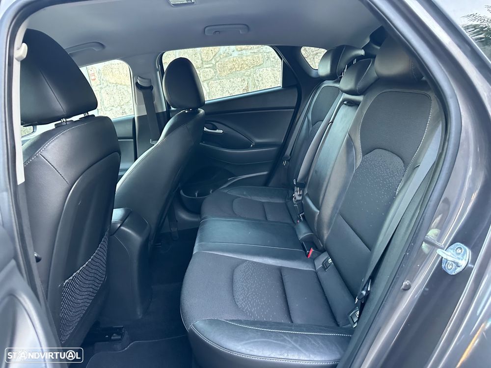 Hyundai i30 Fastback 1.0 T-GDi Style - 37