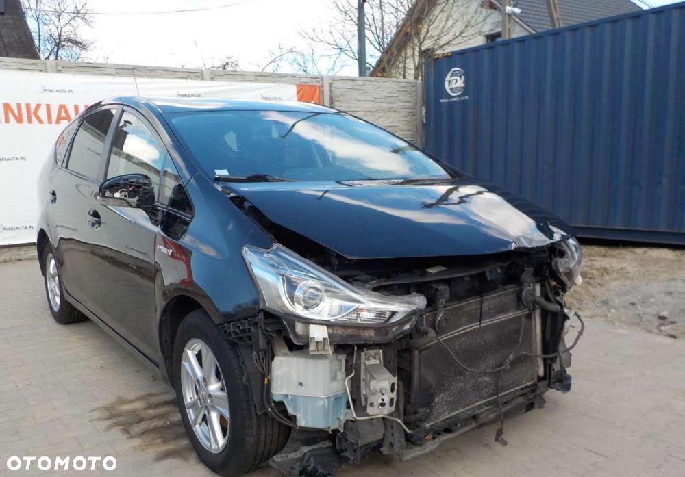 Toyota Prius+ - 1