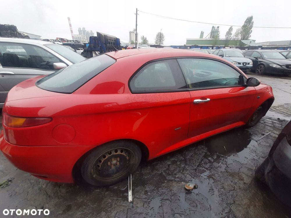 Alfa Romeo GT 2003-2010 R 2,0 16V Benzyna Coupe 3 DRZWI CZĘŚCI - 4