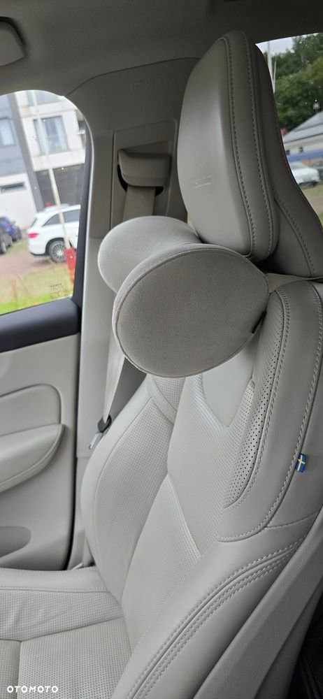 Volvo XC 60 - 13