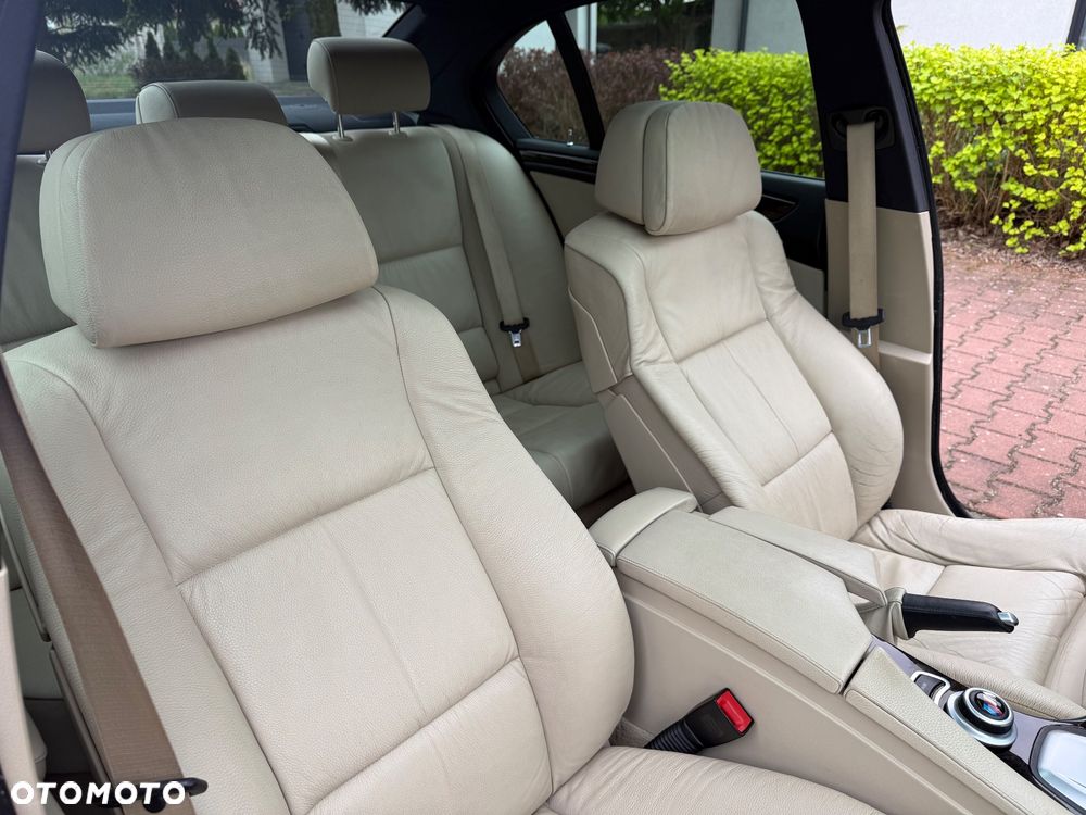 BMW Seria 5 - 24