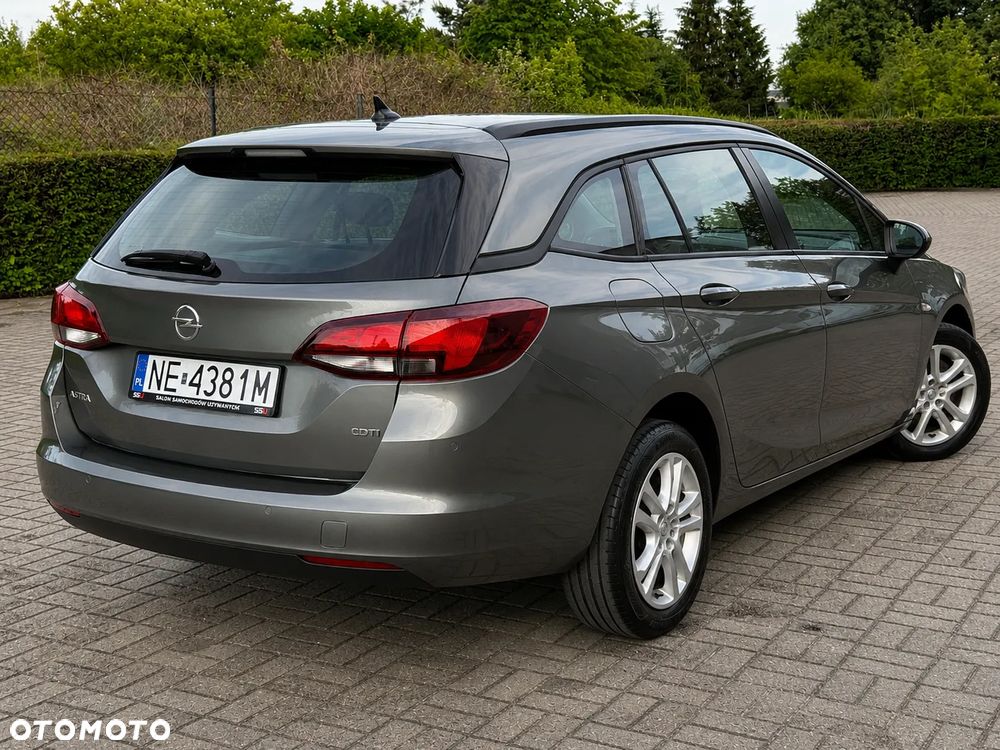 Opel Astra 1.6 D Start/Stop ON - 37
