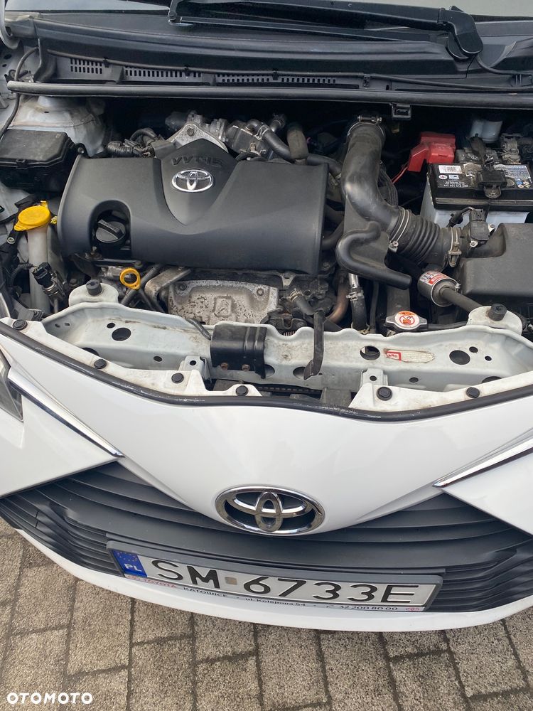 Toyota Yaris 1.5 Active - 12