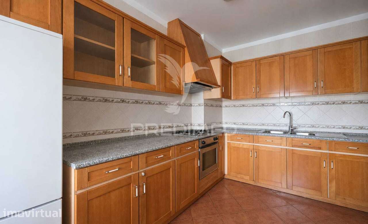 Apartamento T3 com Garagem para 2 Carros e Arrecadação - Grande imagem: 5/20