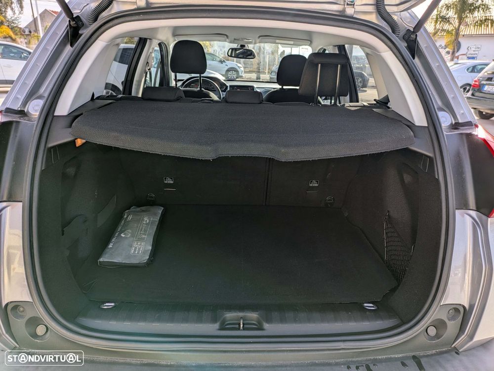 Peugeot 2008 1.6 BlueHDi Style - 16