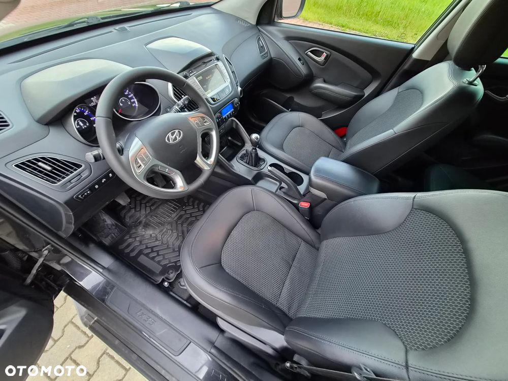 Hyundai ix35 1.6 2WD Style - 21
