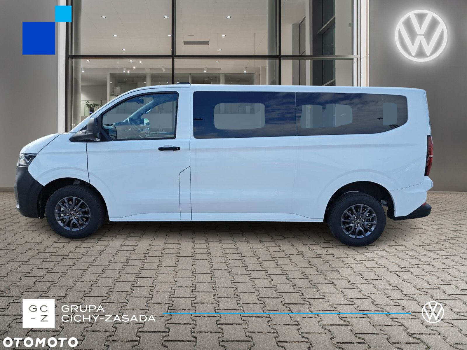 Volkswagen Caravelle - 2