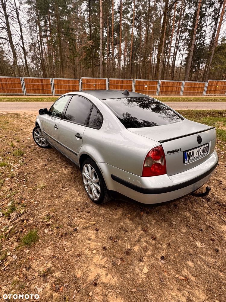 Volkswagen Passat 2.0 Basis - 6