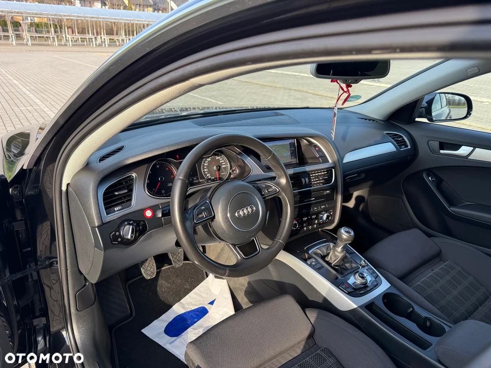 Audi A4 Avant 2.0 TDI DPF Ambition - 21