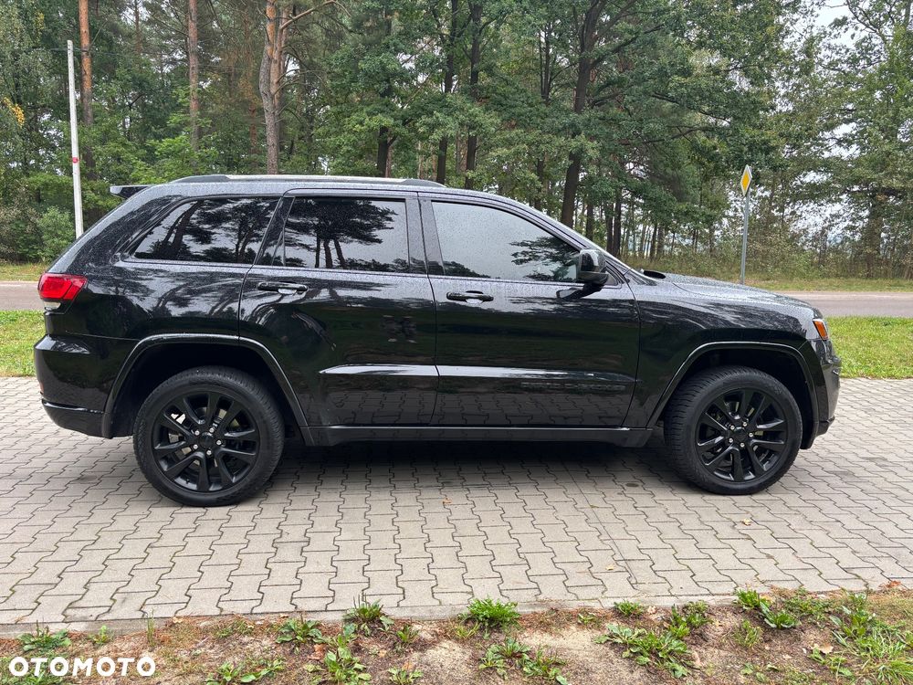 Jeep Grand Cherokee - 5