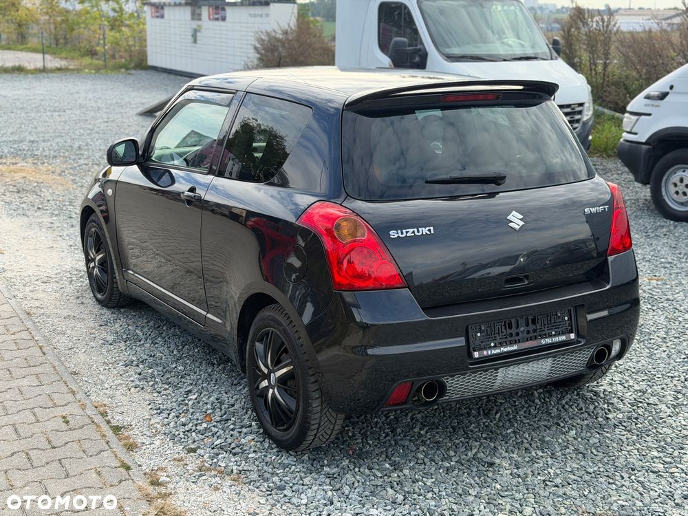 Suzuki Swift 1.6 Sport - 17
