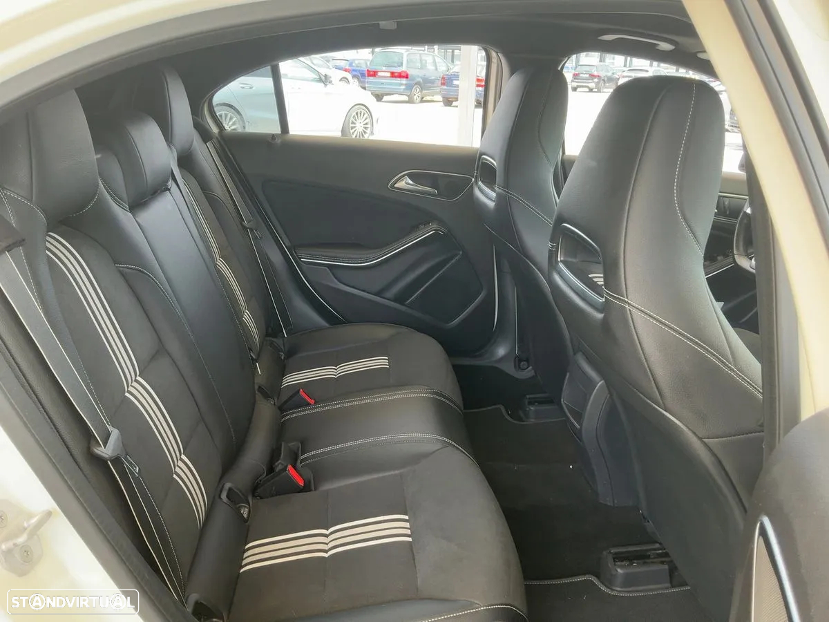 Mercedes-Benz A 180 d AMG Line Aut. - 11