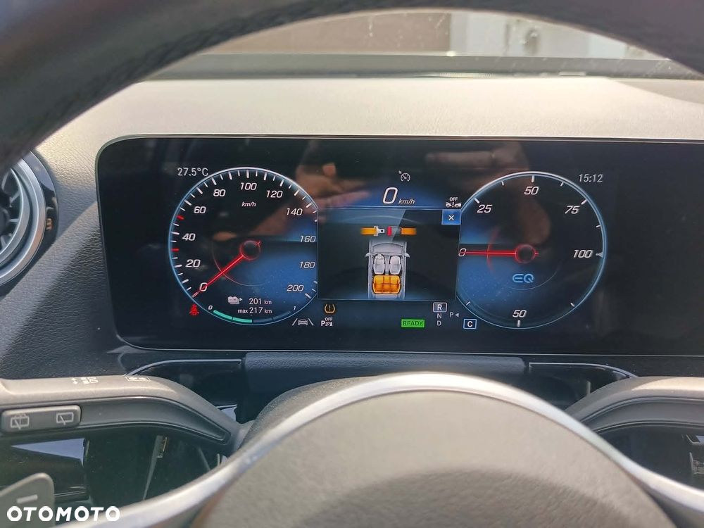 Mercedes-Benz EQA 300 4Matic Edition 1 - 24
