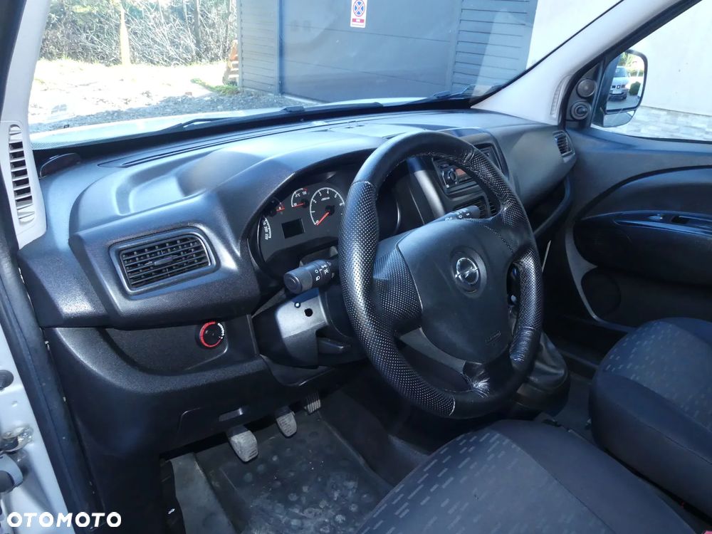 Opel Combo - 6