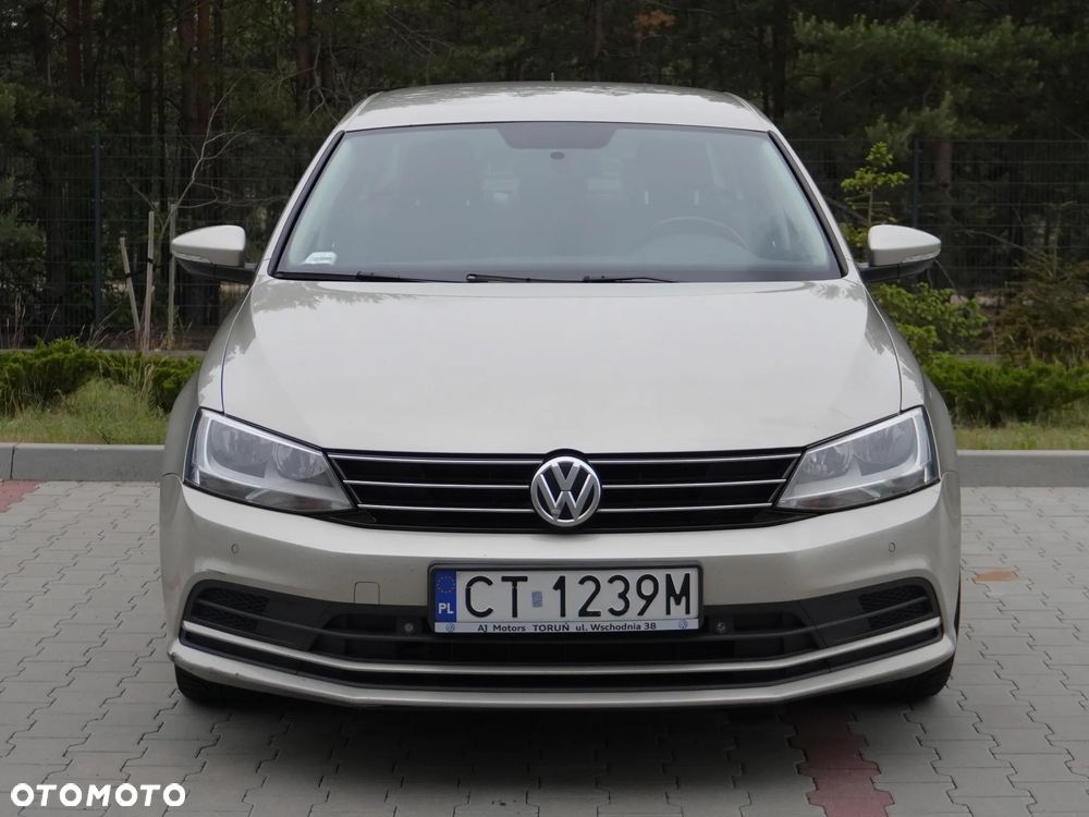 Volkswagen Jetta 2.0 TDI DPF BMT Comfortline - 1