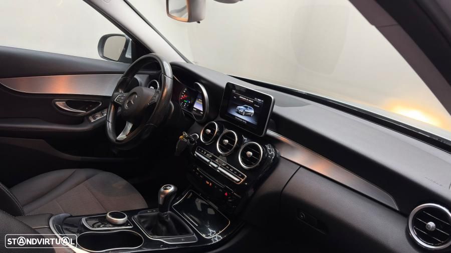 Mercedes-Benz C 200 BlueTEC Avantgarde - 21