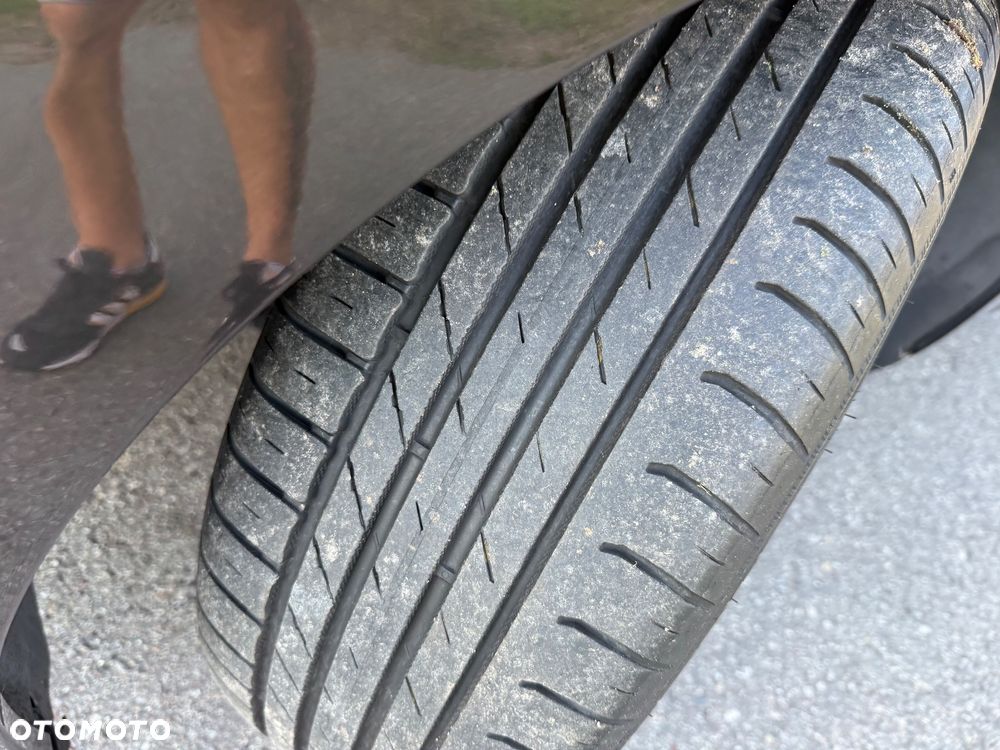 Renault Megane 1.6 16V Dynamique Euro5 - 14