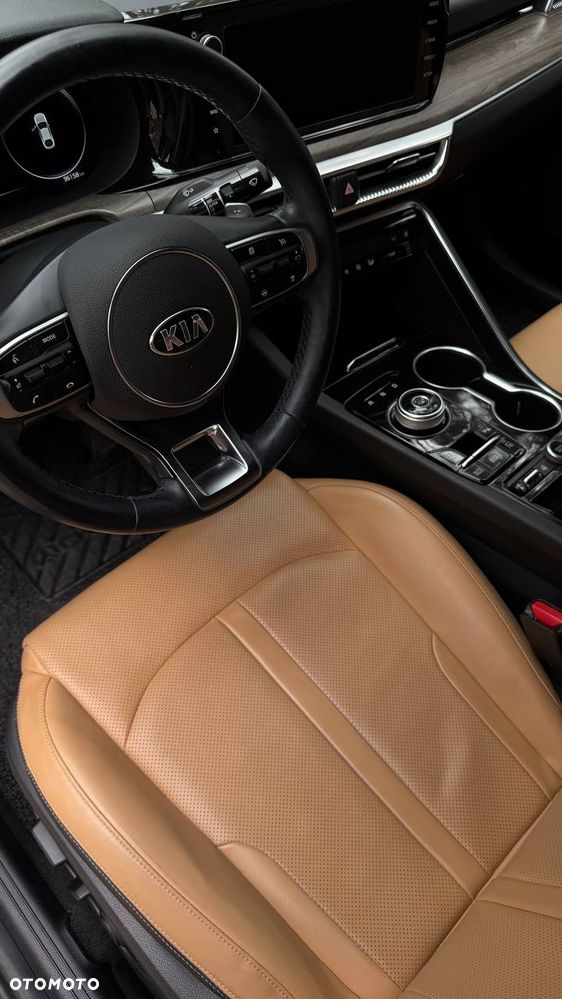 Kia K5 - 32
