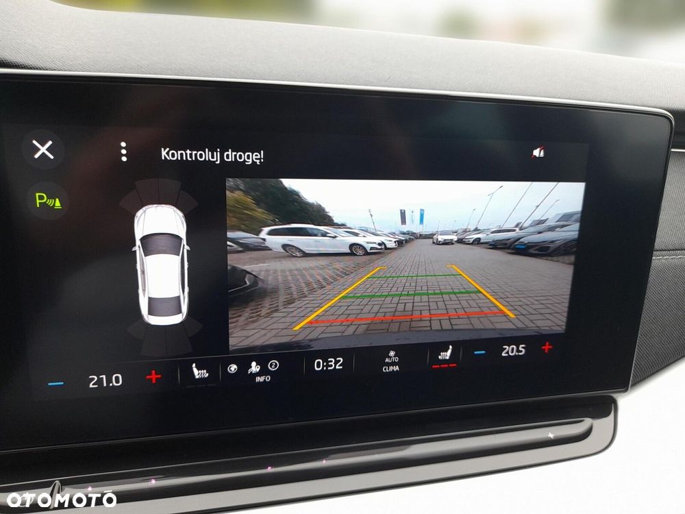 Skoda Octavia 2.0 TDI Style DSG - 23