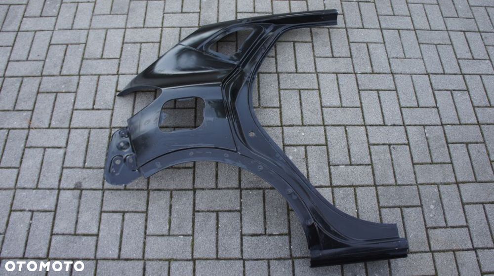 TYLNY PRAWY BLOTNIK RENAULT CAPTUR - 1