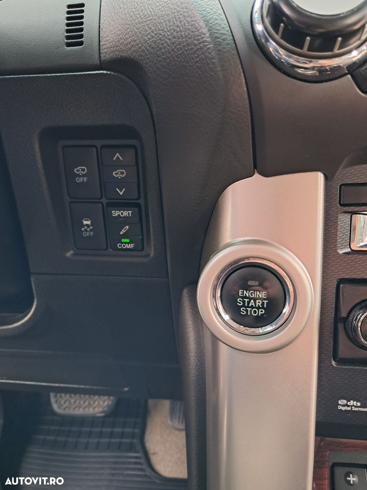 Toyota Land Cruiser 3.0l Turbo D-4D A/T Executive - 2