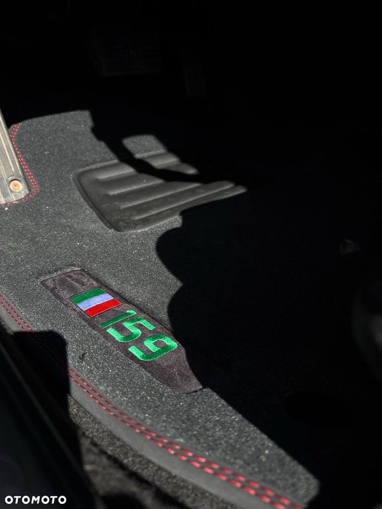 Alfa Romeo 159 1.9JTDM Q-Distinctive - 12