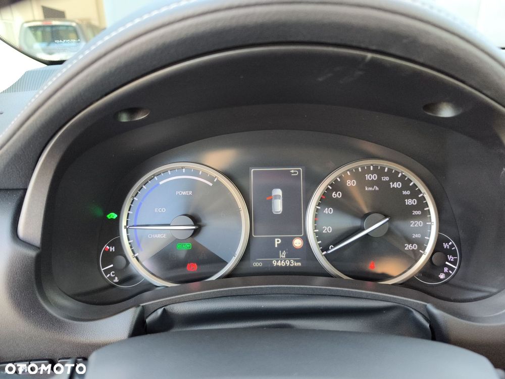 Lexus NX 300h Business Edition AWD - 17