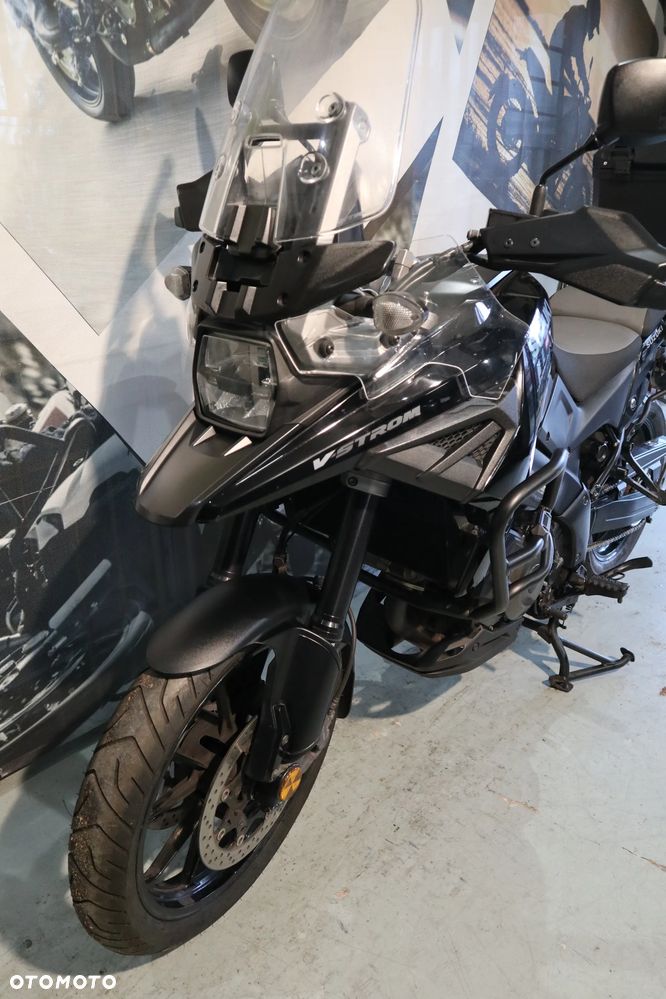 Suzuki DL - 7