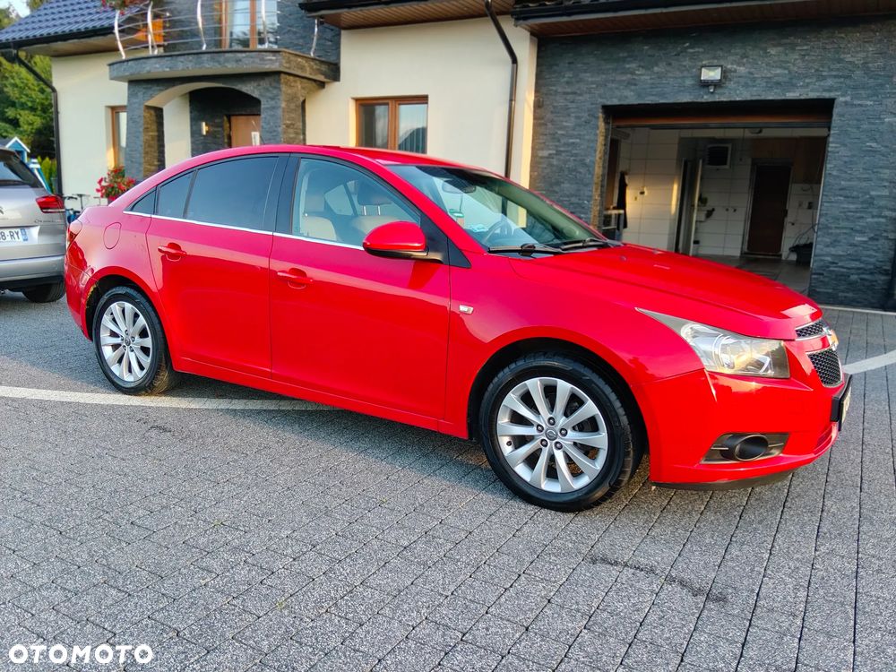 Chevrolet Cruze 1.8 LS - 4