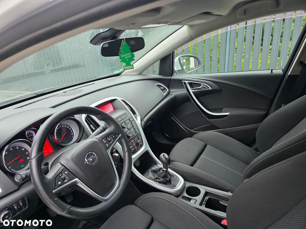Opel Astra 1.4 T Enjoy - 7