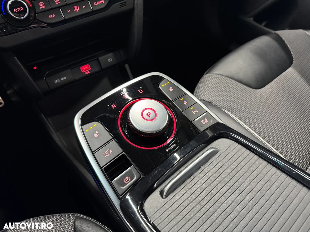Kia Niro e-Niro 100 kW Vision - 24