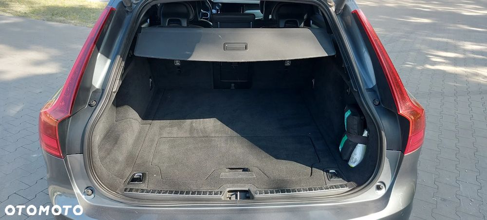 Volvo V90 - 27