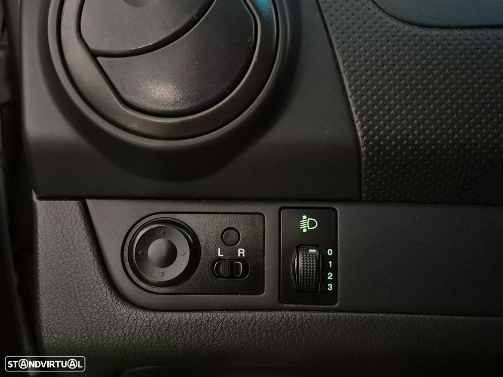 Chevrolet Aveo 1.2 LS - 13