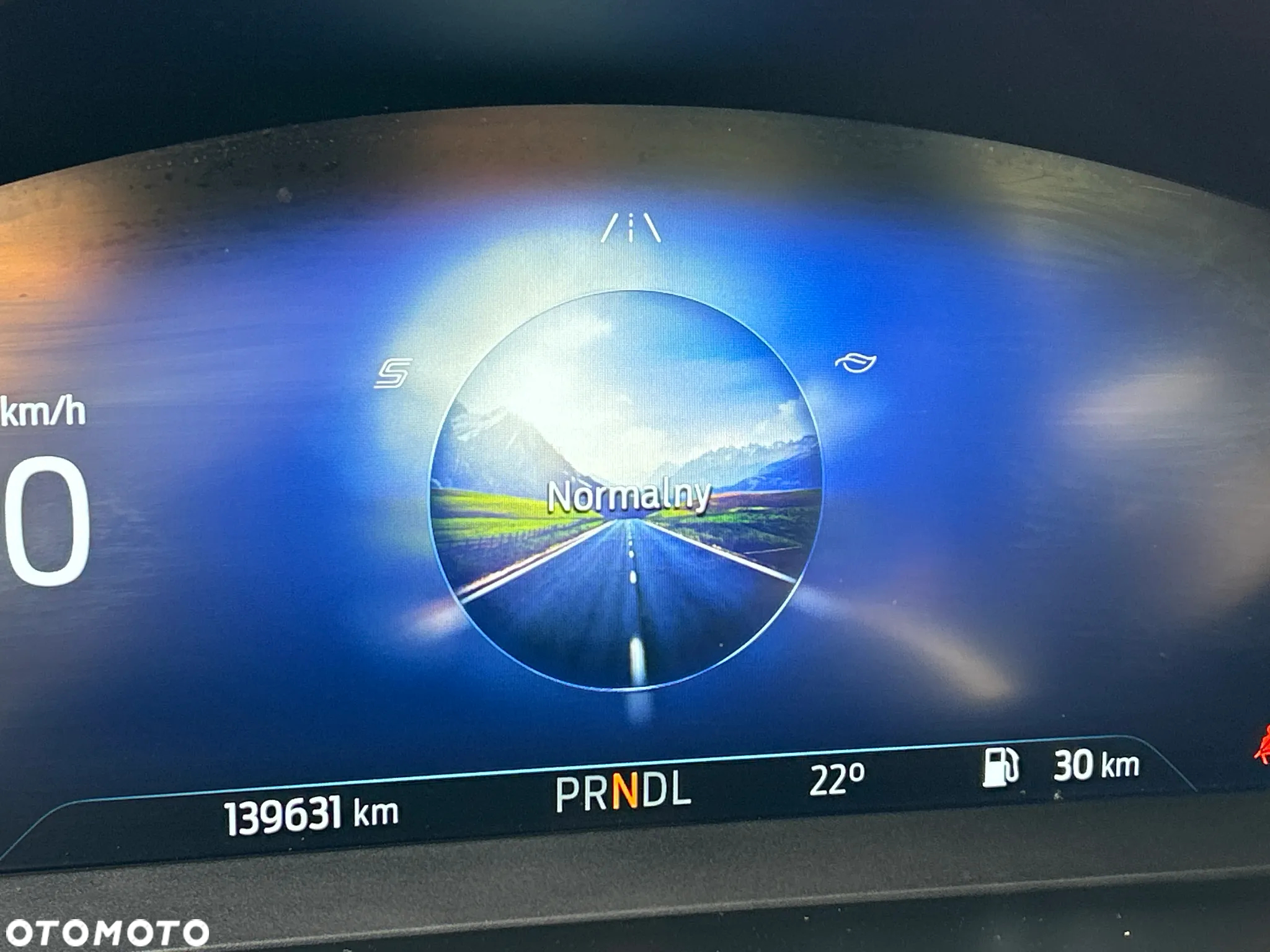 Ford Focus 1.0 EcoBoost Start-Stopp-System TITANIUM X - 28